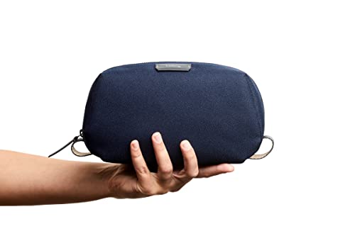 Bellroy Toiletry Kit (Unisex Toiletry Bag, Zipper Closure, Water-Resistant Lining, Toothbrush Sleeve with Magnetic Closure, Internal Mesh Pocket Organization) -Bronze - color: Navy