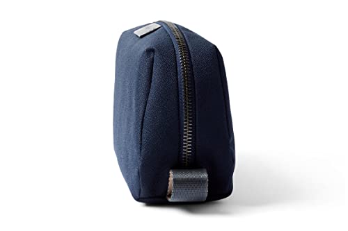 Bellroy Toiletry Kit (Unisex Toiletry Bag, Zipper Closure, Water-Resistant Lining, Toothbrush Sleeve with Magnetic Closure, Internal Mesh Pocket Organization) -Bronze - color: Navy
