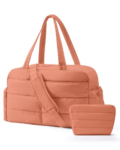 BAGSMART Gym Bag for Women with Toiletry Pouch, Lightweight Weekender Bags for Women with Wet Pocket, 31L Quilted Travel Duffle Carry On Bag, Weekender Overnight Bag for Travel,Water Resistant - color: Clay Pink