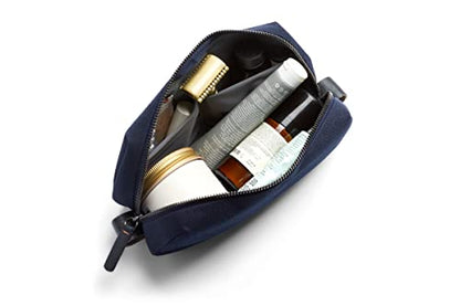 Bellroy Toiletry Kit (Unisex Toiletry Bag, Zipper Closure, Water-Resistant Lining, Toothbrush Sleeve with Magnetic Closure, Internal Mesh Pocket Organization) -Bronze - color: Navy