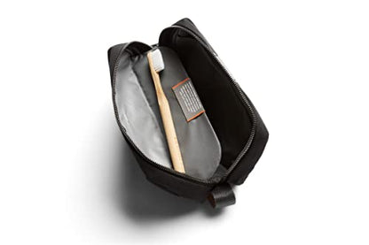 Bellroy Toiletry Kit (Unisex Toiletry Bag, Zipper Closure, Water-Resistant Lining, Toothbrush Sleeve with Magnetic Closure, Internal Mesh Pocket Organization) -Bronze - color: Black