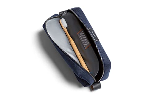 Bellroy Toiletry Kit (Unisex Toiletry Bag, Zipper Closure, Water-Resistant Lining, Toothbrush Sleeve with Magnetic Closure, Internal Mesh Pocket Organization) -Bronze - color: Navy