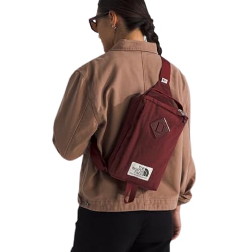 THE NORTH FACE Berkeley Field Bag - color: Sumac/Alpine Plum