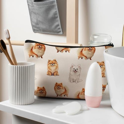 Pomeranian Dog Makeup Bag, Pomeranian Lovers Gifts Cosmetic Bag for Women, Dog Mom Lovers Owner Gifts for Women Christmas, Pet Lover Gift Zipper Travel Makeup Pouch for Purse - color: pomeranian