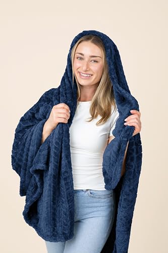 EverSnug Travel Blanket & Pillow 68x42 - Premium Ultra-Soft Microfleece 2 in 1 Compact & Packable Flight Blanket with Soft Bag Pillowcase, Hand Luggage Sleeve and Backpack Clip (Navy Blue) - color: Navy Blue