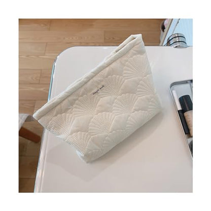 uekeboag White Quilted Cotton Makeup Pouch,Coquette Quilted Toiletry Bag for Women and Girls, Floral Coquette Organizer Bag, Aesthetic Travel Cosmetic Bags(03White Shells) - color: 03White Shells