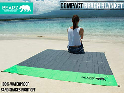 Pocket Blanket - Beach Blanket Waterproof Sandproof, Picnic Blankets Waterproof Foldable, Lightweight & Compact for Hiking, Camping, Travel, Festival Accessories - color: Shamrock Green