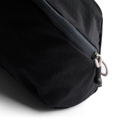 Bellroy Lite Packing Pouch 3L (Organizer Packing Cube for Travel Near and far) - Black - color: Black