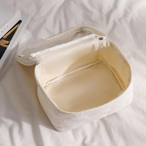 uekeboag White Shells Quilted Cotton Makeup Bag,Coquette Quilted Toiletry Bag for Women and Girls, Floral Coquette Organizer Bag, Aesthetic Travel Cosmetic Bags(White Shells Bag) - color: White Shells Bag