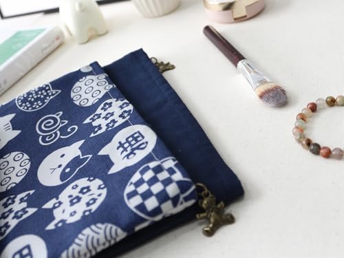 HAPPYHEIDI Canvas Makeup Bag, Cosmetic Travel Pouch, Kawaii Blue Cats, Cotton Blend, Animal Print, Zipper Closure, 7.1x2.4x7 Inches - color: GR-Canvas-Blue Cats