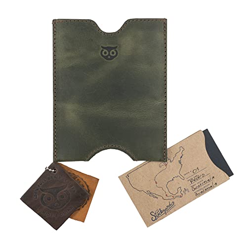 Hide & Drink, Travel Passport Pocket Sleeve Handmade from Full Grain Leather - Dark Jade - color: Dark Jade
