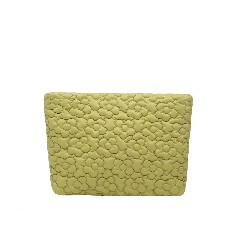 Puffy Quilted Makeup Bag for Women, Cosmetic Bag, Travel Toiletry Organizer Pouch Clutch (Green Flowers) - color: Green Flowers