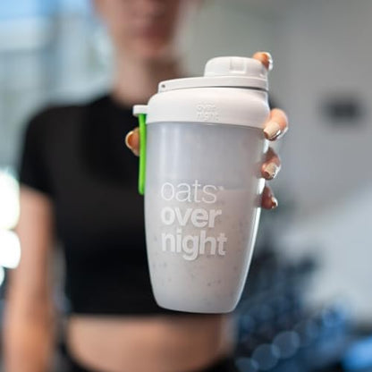 Oats Overnight Shaker Bottle – Leakproof Shaker Cup with Secure Screw Cap & Fill Line, Dishwasher Safe – Mixing Cup, Protein Shakes, Oatmeal, Breakfast On-the-Go & Travel - color: Green