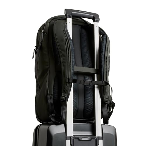Bellroy Transit Travel Pack Pro (30–38 liter carry-on travel backpack, with laptop sleeve, RFID protection and zip bottle pocket) - Olive - color: Olive