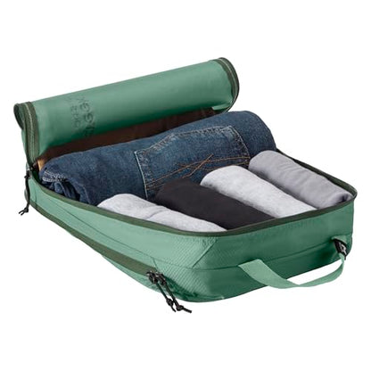 Eagle Creek Pack-It Isolate Clean/Dirty Packing Cube - Dual Compartment Packing Cubes for Optimizing Luggage Space - Lightweight - Recycled Fabric - Washable - Medium - Willow Green - color: Willow Green