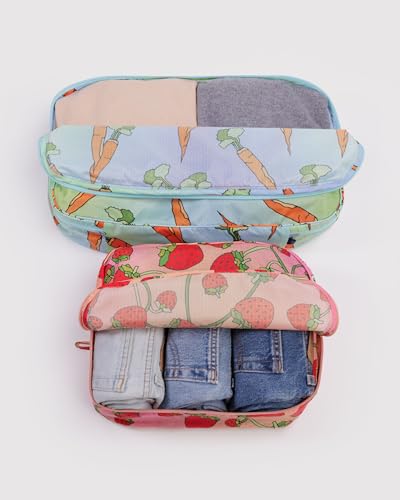 BAGGU Large Packing Cube Set - Carrots & Berries - color: Carrots & Berries