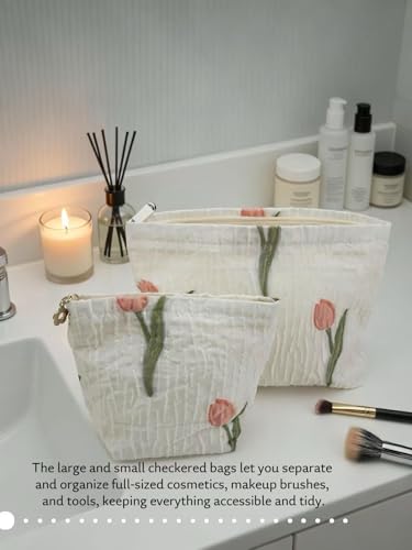 2-Pack Tulip Print Makeup Bag Set - White Fabric Cosmetic Organizer Pouches (1 Large + 1 Small) for Daily & Travel Use - color: B05-tulip