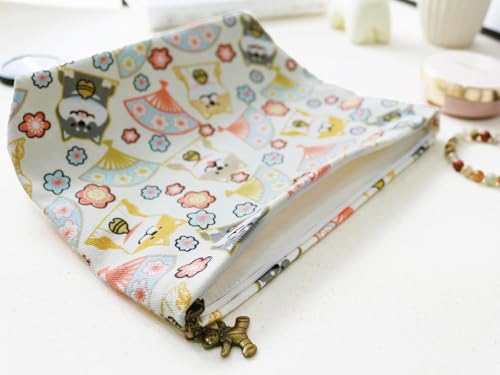 HAPPYHEIDI Canvas Pouch for Travel, Makeup Bag Case, Creamy White Dogs, Cotton, Animal Print, Zipper Closure, 7.1x2.4x7 Inches - color: GR-Canvas-Creamy White Dogs