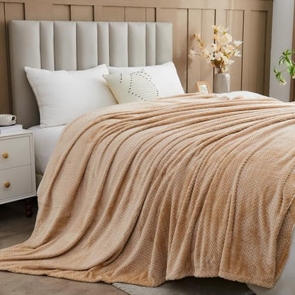 NEWCOSPLAY Super Soft Twin Blanket Brown Premium Silky Flannel Fleece Leaves Pattern Lightweight Bed Blanket All Season Use (Brown, Twin(60"x80")) - color: Brown, size: Twin(60"x80")