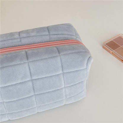 Small Cosmetic Bag Cute Makeup Bag Y2k Accessories Aesthetic Make Up Bag Y2k Purse Cosmetic Bag for Purse (blue) - color: blue
