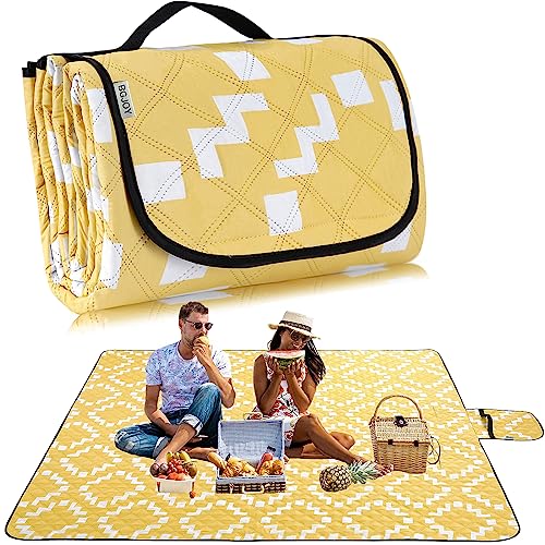 Waterproof Sandproof Travel Blanket, Large Yellow Picnic Mat for 2-4 Adults, Lightweight Beach Blankets with Carry Strap, Foldable Outdoor Blankets for Camping, Grass, Park - color: Yellow, size: 5' x 6'8" (Runner)
