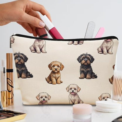 Cavapoo Dog Makeup Bag, Cavapoo Lovers Gifts Cosmetic Bag for Women, Dog Mom Lovers Owner Gifts for Women Christmas, Pet Lover Gift Zipper Travel Makeup Pouch for Purse - color: cavapoo