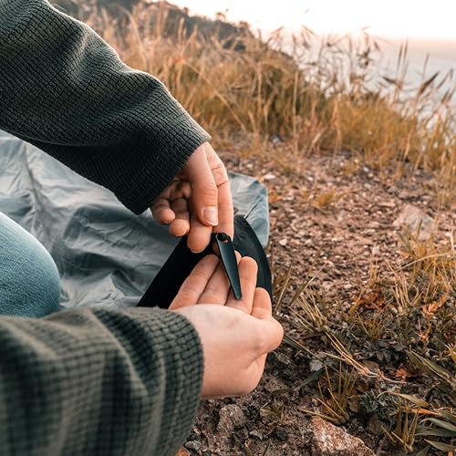 Matador Pocket Blanket 4.0 - Blue (Seats 2-4); Foldable Concert and Festival Blanket; Sand Proof Beach Picnic Tarp - color: Slate Blue, size: Regular