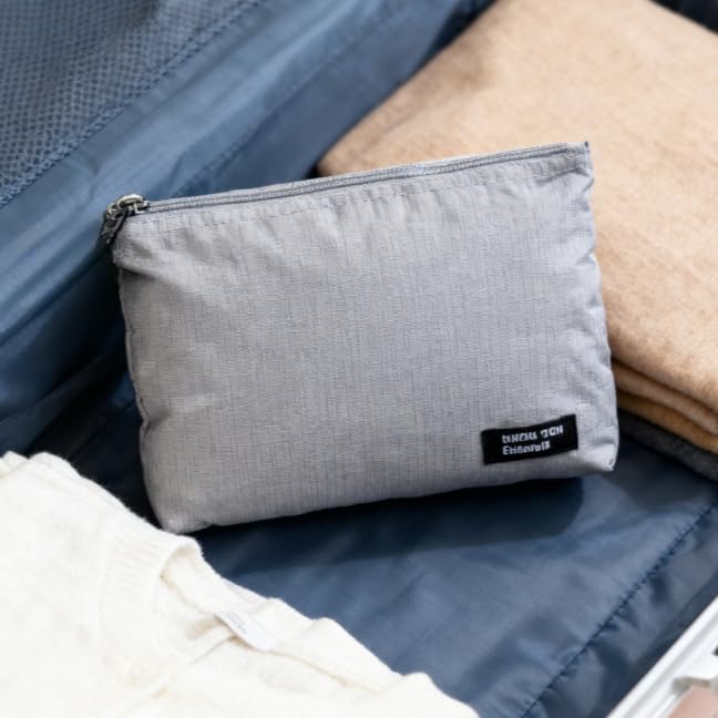 Waterproof Travel Storage Pouch – Ultra-Light, Multi-Functional Organizer for Cosmetics and Miscellaneous Items (Grey) - color: Grey