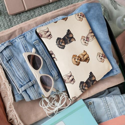 Cavapoo Dog Makeup Bag, Cavapoo Lovers Gifts Cosmetic Bag for Women, Dog Mom Lovers Owner Gifts for Women Christmas, Pet Lover Gift Zipper Travel Makeup Pouch for Purse - color: cavapoo