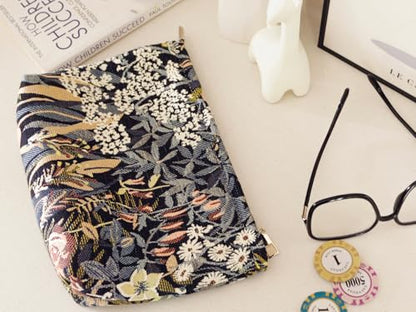 HAPPYHEIDI Cute Floral Makeup Bag Cosmetic Travel Pouch with Bottom and Zipper, Purse Make Up Organizer, Aesthetic Textured Fabric, Large - color: Classic Black Floral Large