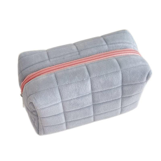 Small Cosmetic Bag Cute Makeup Bag Y2k Accessories Aesthetic Make Up Bag Y2k Purse Cosmetic Bag for Purse (blue) - color: blue