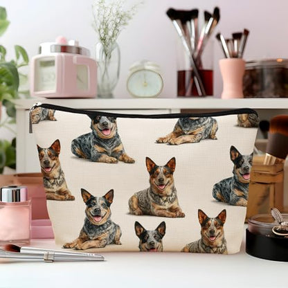 Australian Cattle Dog Makeup Bag, Australian Cattle Lovers Gifts Cosmetic Bag for Women, Dog Mom Lovers Owner Gifts for Women Christmas, Pet Lover Gift Zipper Travel Makeup Pouch for Purse - color: australian cattle