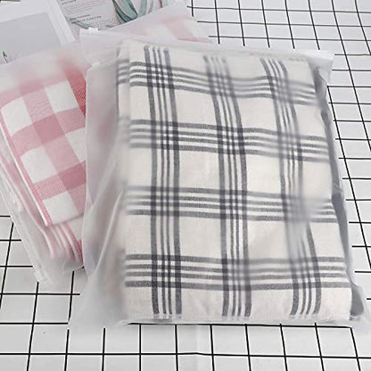 Large Ziplock Bags for Storage, 100pcs 14x16 inch Thick Bikini Bags T Shirt Bags Swimsuit Bags Plastic Zip Bags, Plastic Mailing Bags Poly Bags for Shipping Bags for Clothes, with Vent Holes - size: 14x16"