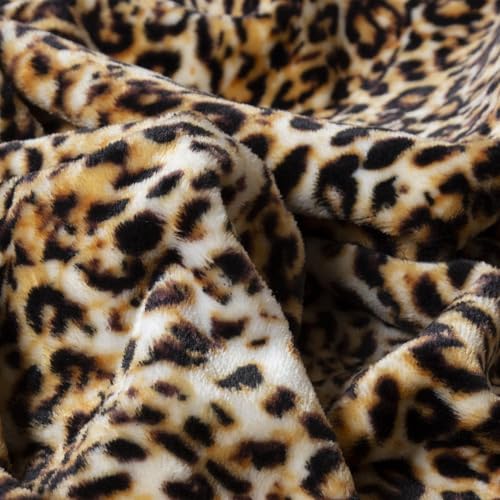 Carstens, Inc. Travel Blanket, Premium Compact 2-in-1 Airplane Blanket/Pillow, Leopard Print - color: Leopard Print