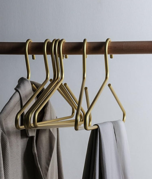 Premium Matte Gold Aluminum Coat Hangers 100 Piece Set, 16.5” Extra Smooth & Durable Metal Shirt Dress Hanger,Aluminum Alloy Hanger,Clothing Support,Clothing Hang - style: Golden Elegant Hangers（100）
