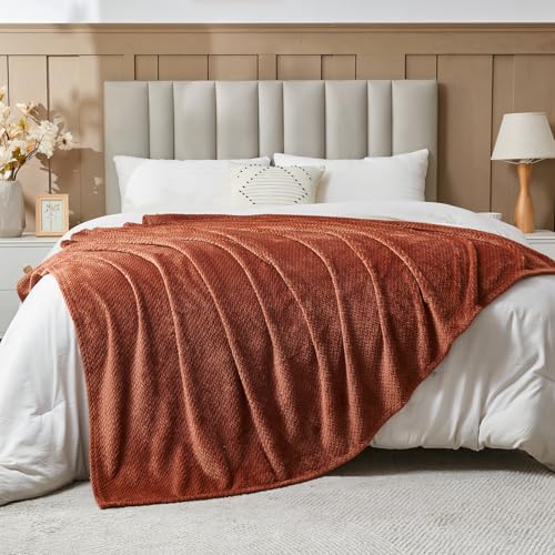NEWCOSPLAY Super Soft Queen Blanket Coffee Premium Silky Flannel Fleece Leaves Pattern Lightweight Bed Blanket All Season Use (Coffee, Queen(90"x90")) - color: Coffee, size: Queen(90"x90")