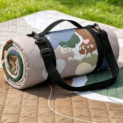 Exclusivo Mezcla Extra Large Waterproof Picnic Blankets 3 Layer, Sandproof and Foldable Outdoor Blanket for Beach Camping, Park and Travel - color: Abstract Brown