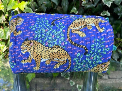 YILLE Set of 3 Pieces Block Printed Travel Organizer Kit Storage Bag for Women Makeup Bag Travel Cosmetic Bag (Blue Cheetah) - color: Blue Cheetah